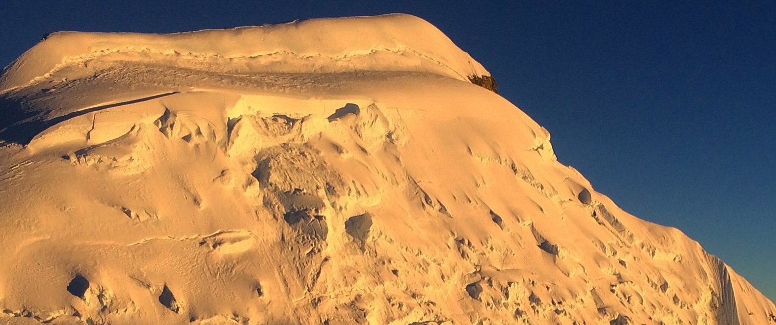 Nevados Alpamayo 5.947m – Quitaraju 6.036m